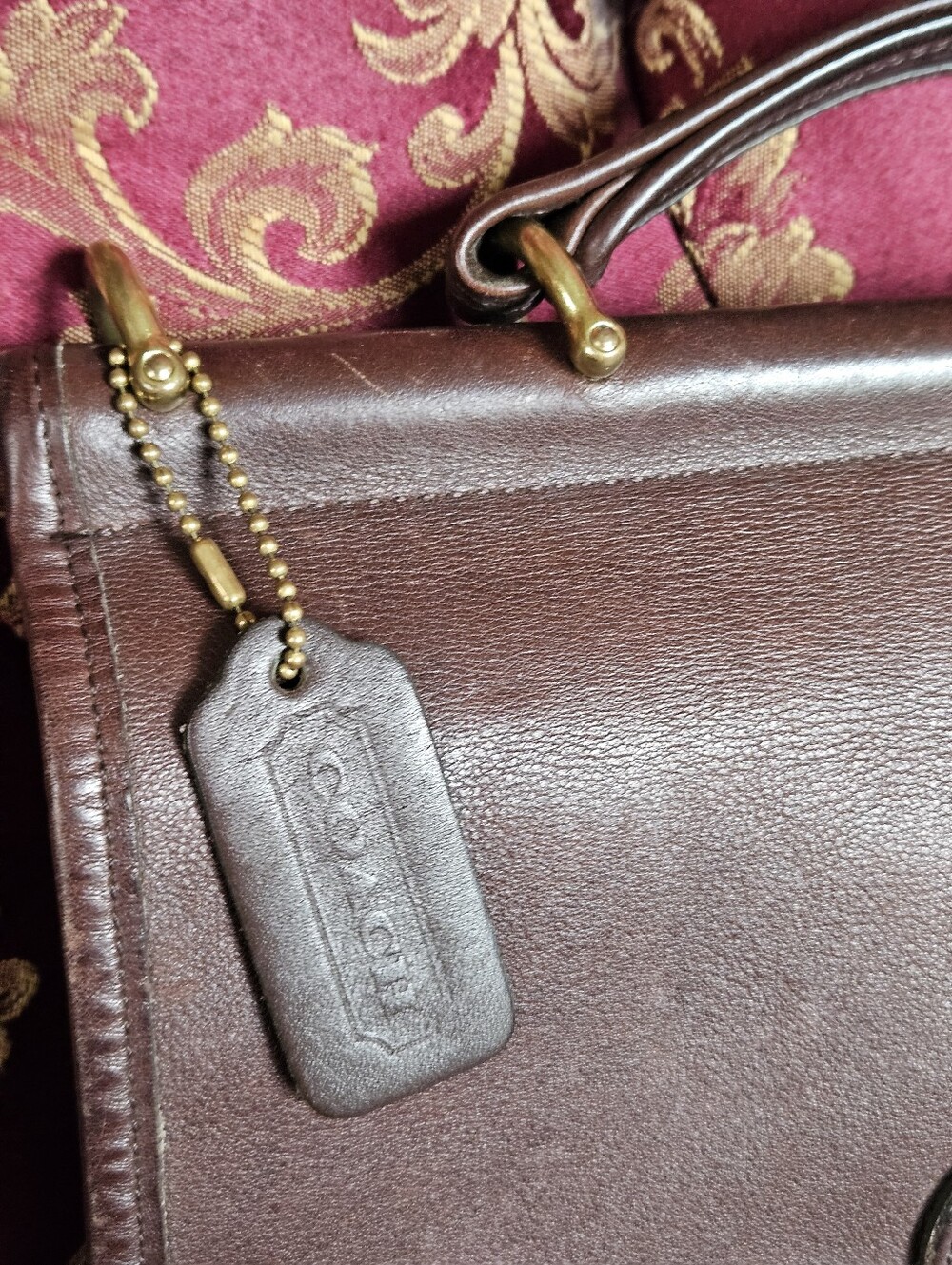 Vintage Coach Willis Bag, Style Number 9927. - Picture 10 of 16